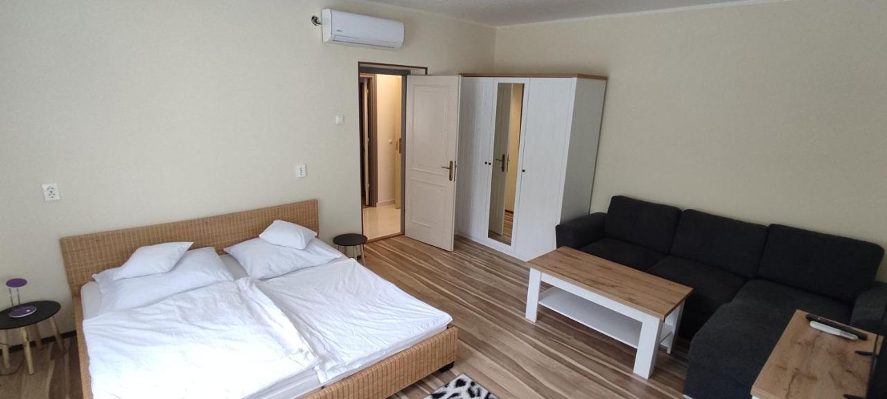 Lila Fuge Apartman Lejlighed Balatonfüred Eksteriør billede