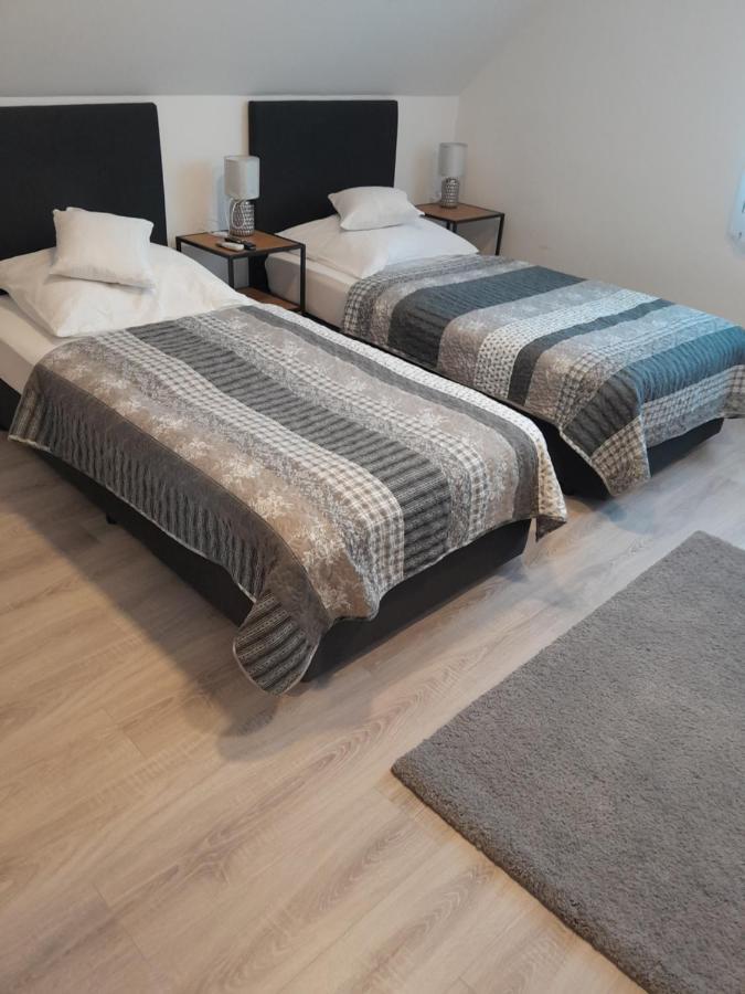 Lila Fuge Apartman Lejlighed Balatonfüred Eksteriør billede