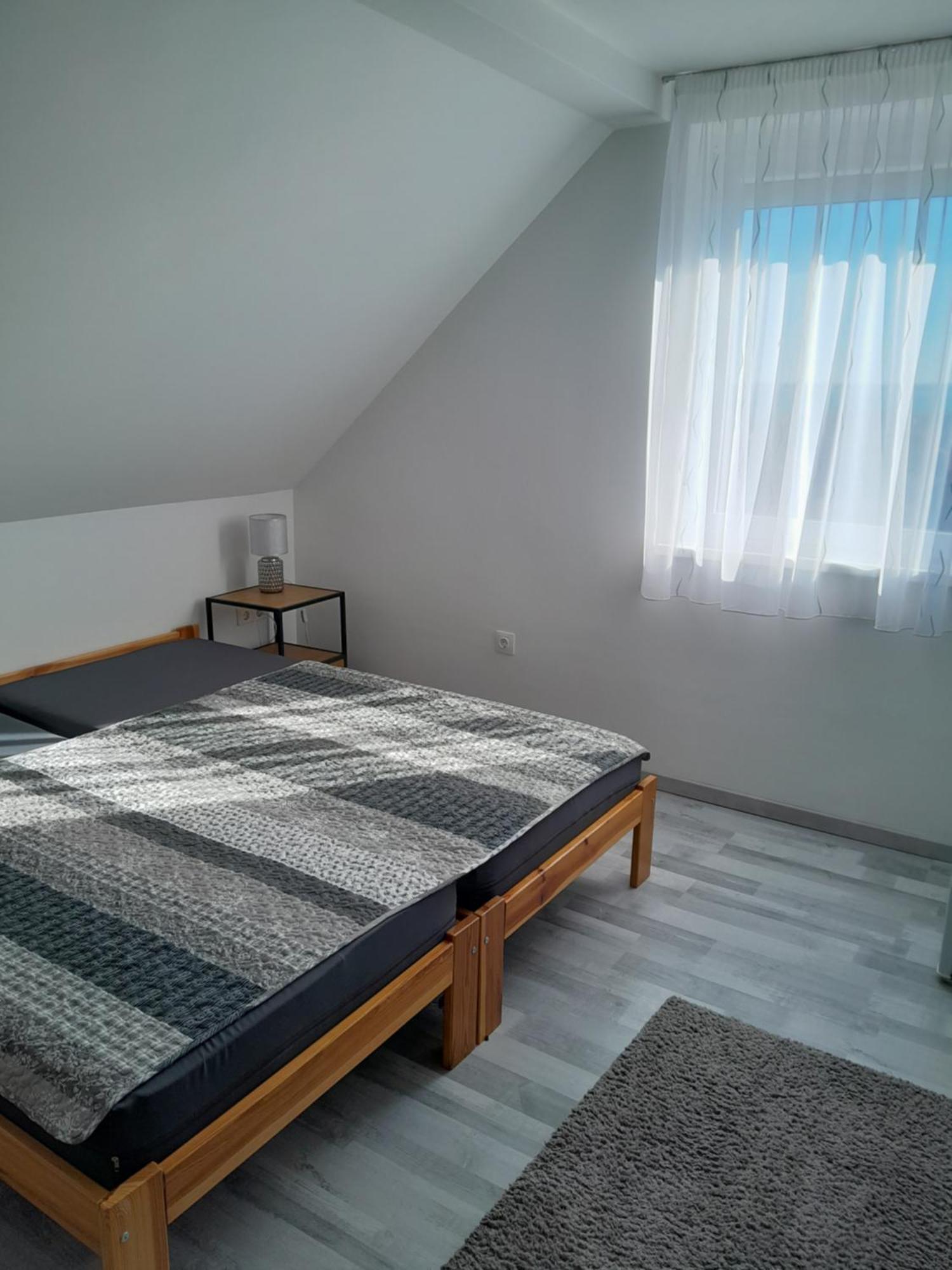 Lila Fuge Apartman Lejlighed Balatonfüred Eksteriør billede